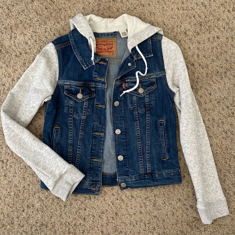 Levi Trucker Jean Jacket